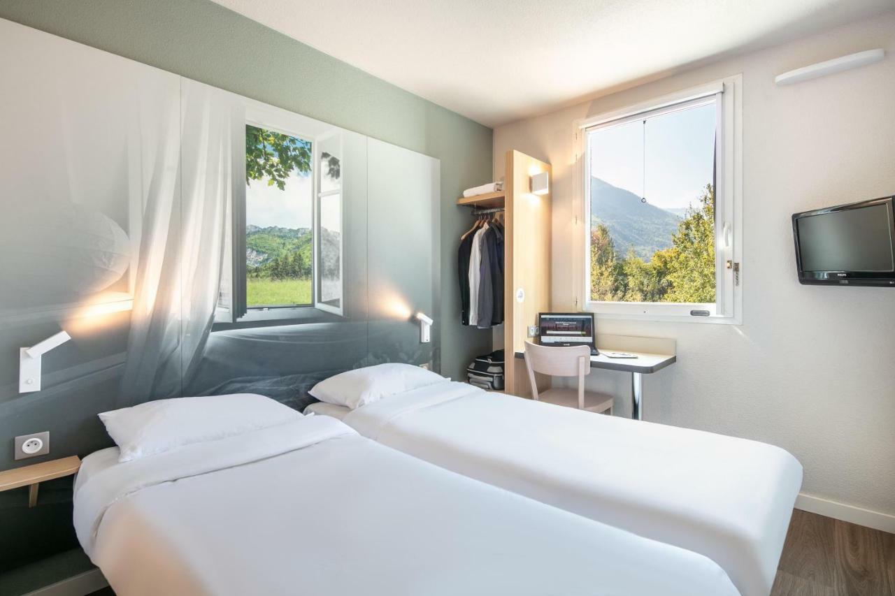 Sainte-Marie-de-Cuines B&B Hotel Saint Jean De Maurienne מראה חיצוני תמונה